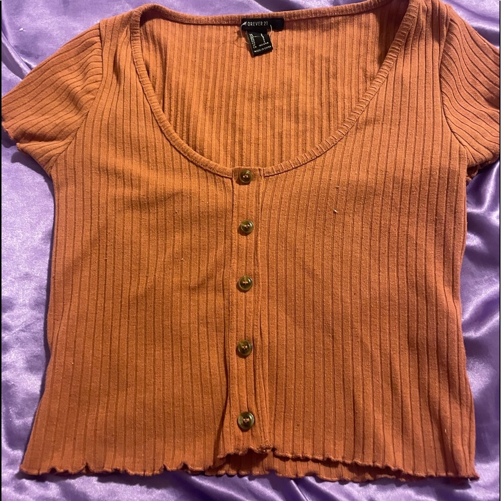 fitted button down crop top